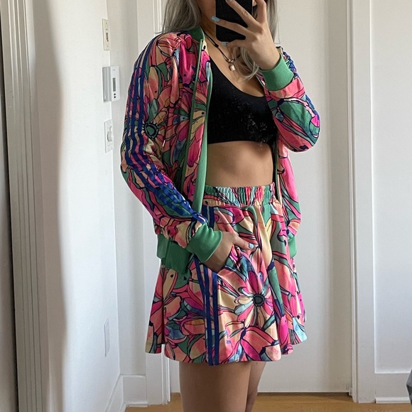 Adidas skirt size 36 small - Picture 2 of 5